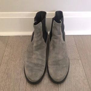 TOD'S Suede Ankle Boots